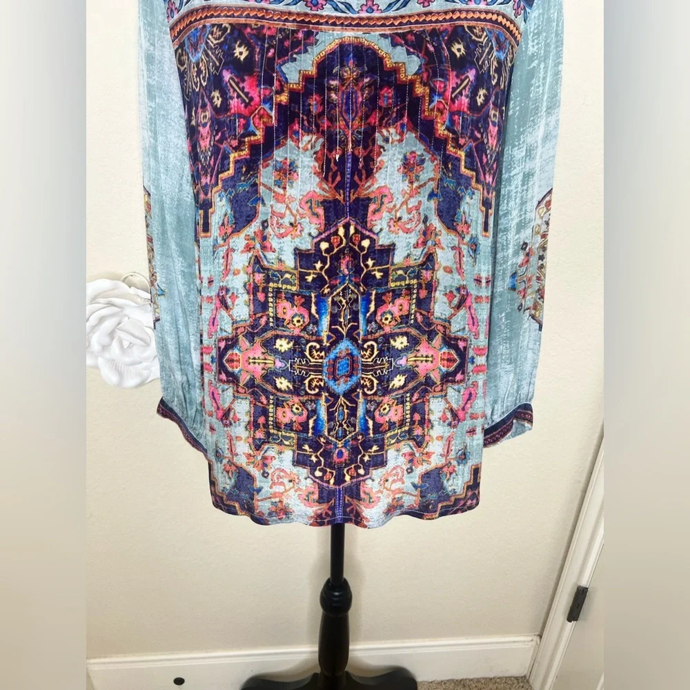 NTM: Anthropologie Vineet Bahl Prudence Blouse with Embroidery & Multicolor Sz M